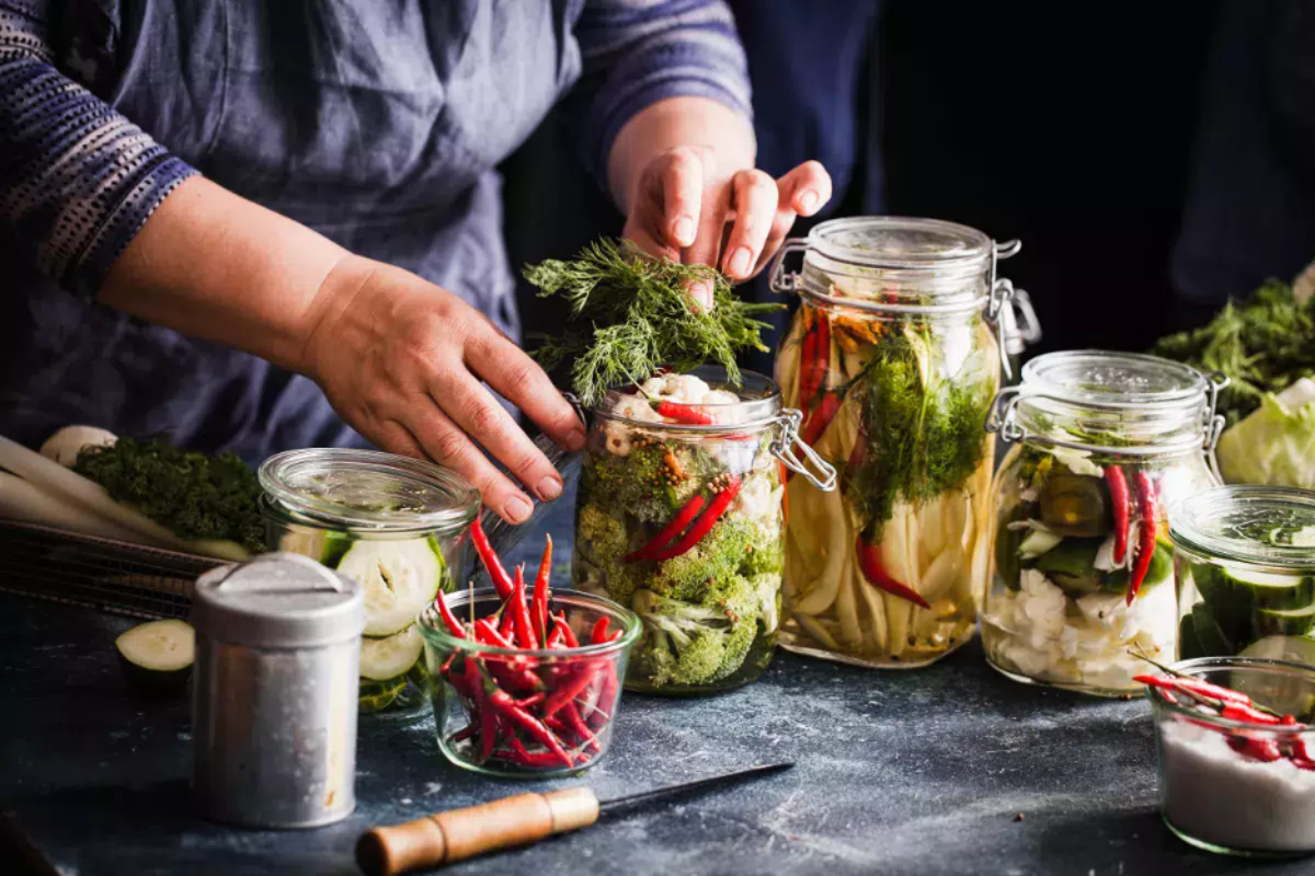 The Benefits of Fermented Foods for Gut Microbiome