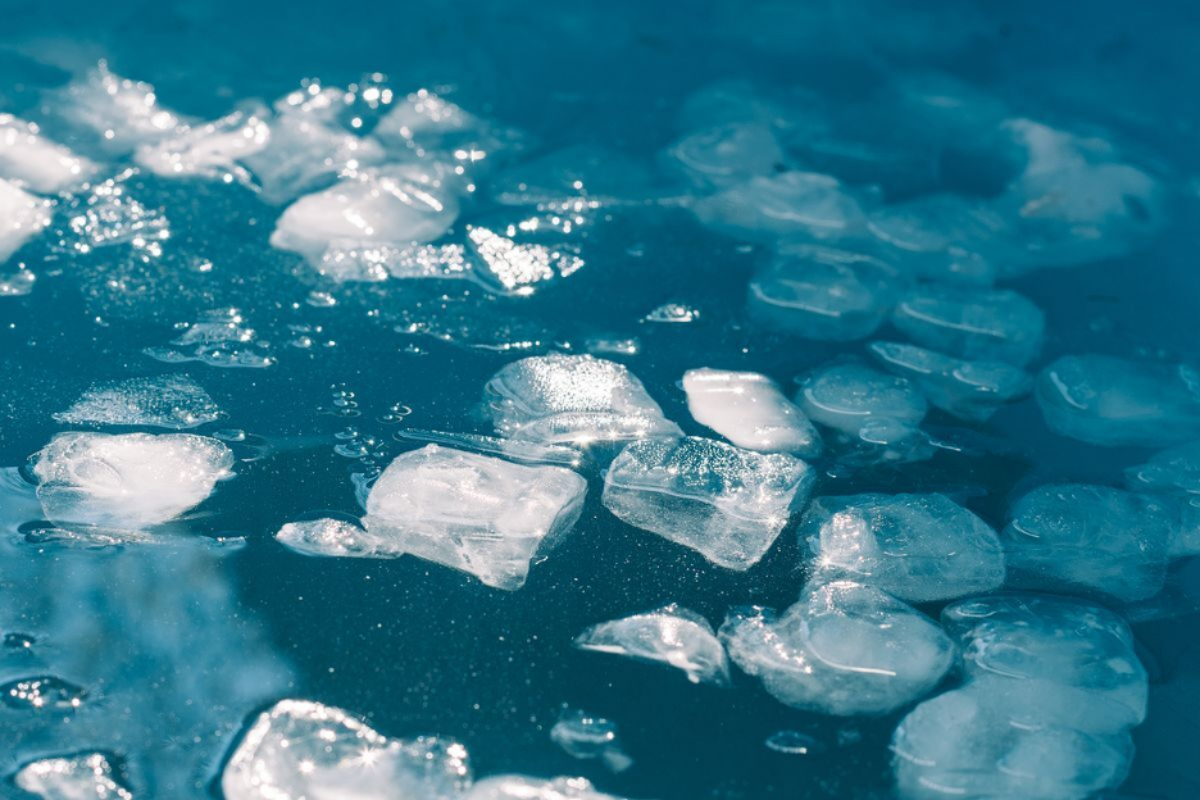 The Benefits of Cold Plunge and Ice Baths Explained