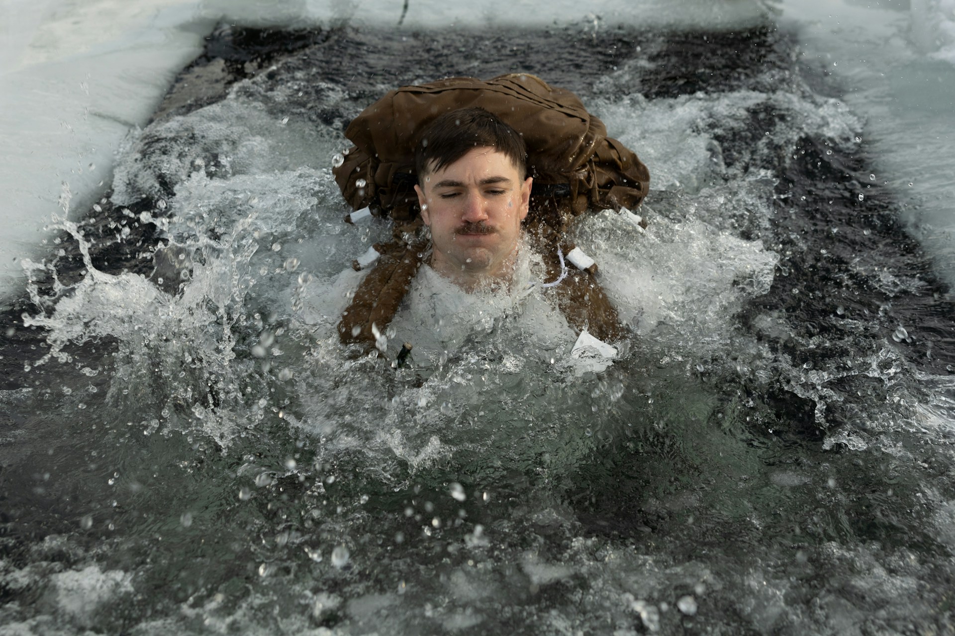 Cold-Warm Immersion Timing: Muscle Recovery Efficiency