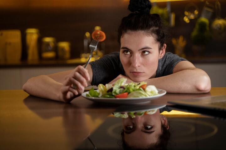 Why Eating Healthy Doesn’t Always Mean Feeling Better