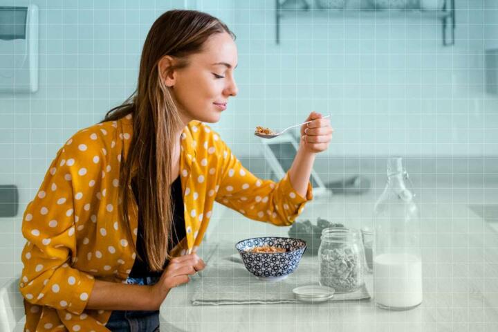 Why Eating Slowly Changes How You Feel